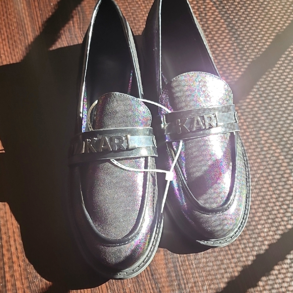 Karl Lagerfeld Iridescent Randall Loafer With Metal Logo